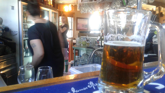 Comentarii opinii despre The Ranch Bar & Grill