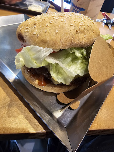 BurgerFuel Pukekohe Open Times