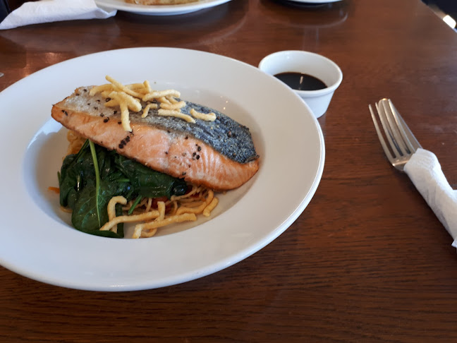 Reviews of Salmon Tales Cafe in Rakaia - Hospitality and gastronomy
