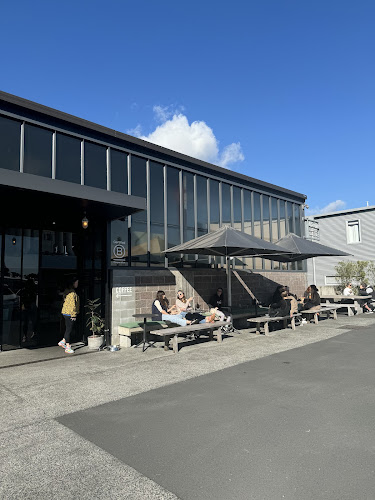 Ozone Coffee - Hospitality and gastronomy