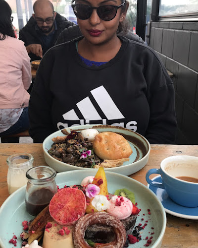 Comentarii opinii despre Just Like Martha