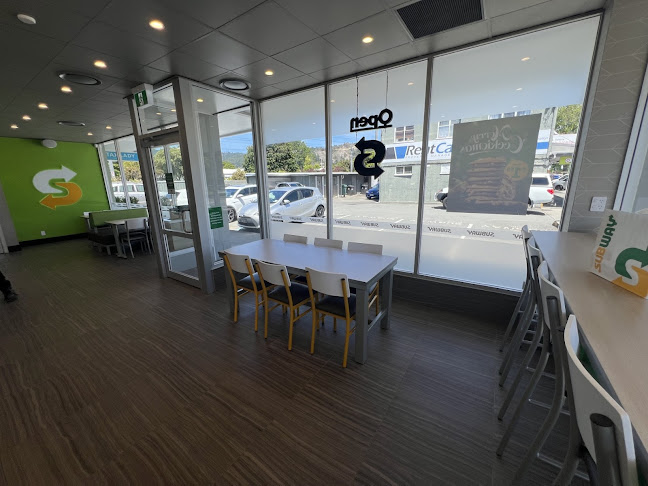 Subway Silverstream - Hospitality and gastronomy