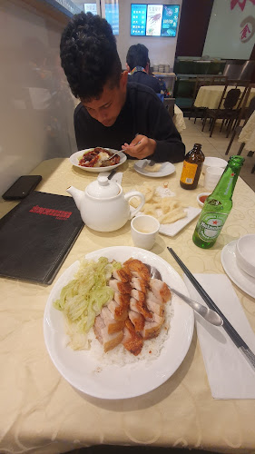 Hong's Kitchen - Hospitality and gastronomy