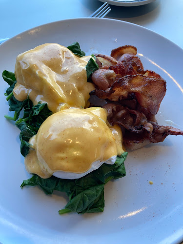 Jacaranda Cafe - Hospitality and gastronomy