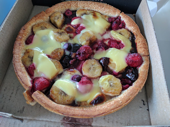 HELL Pizza Khandallah - Hospitality and gastronomy