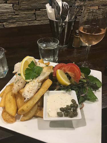 Comments and reviews of Leigh Bar and Eatery