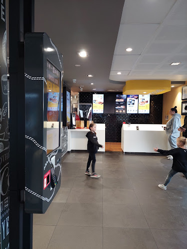 Cnr Sh16 &, 4 Asti Lane, Westgate, Auckland 0614, New Zealand