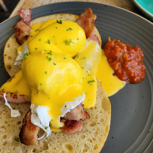 Humbug Cafe Open Times