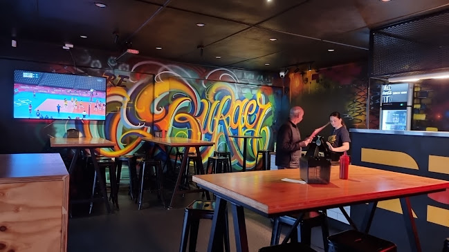 RE Burger Tauranga - Tauranga