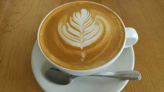 Blind Basket Cafe - Hospitality and gastronomy