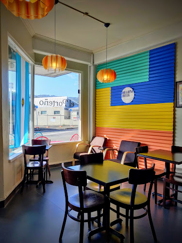 Café El Porteño Open Times