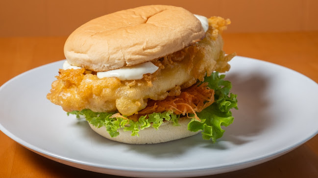 Aroi Thai Takeaway - Hospitality and gastronomy