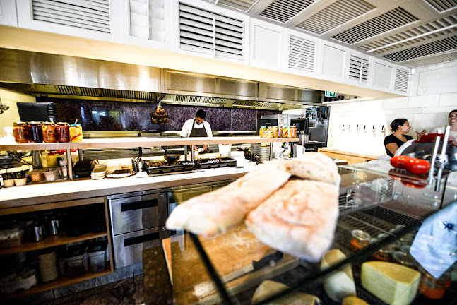 82 Gladstone Road, Parnell, Auckland 1011, New Zealand