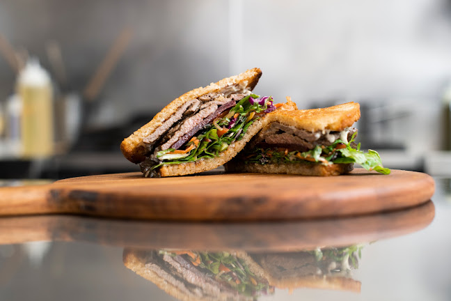 Te Tii Ruatahuna - Cafe, Store and Accommodation - Ruatahuna