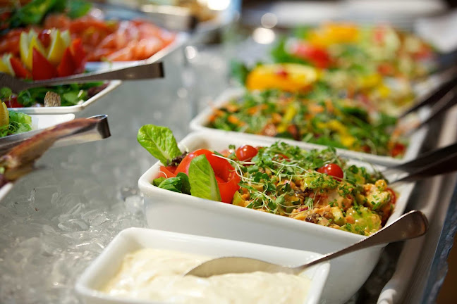 Chapmans Buffet & Bar