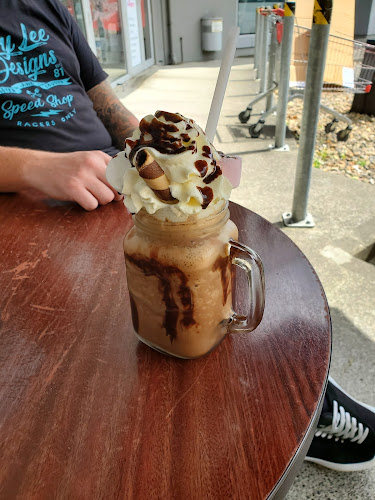 Cafe Hibiscus Phone number