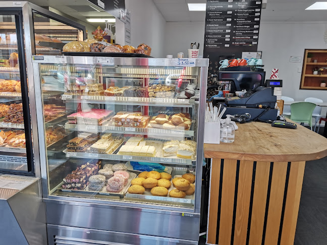 Hoon Hay Kiwi Bakery & Cafe - Hospitality and gastronomy