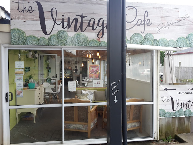 Vintage Cafe - Waiau Pa