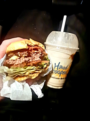 Carl's Jr. Takanini - Hospitality and gastronomy