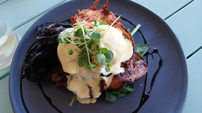 Fika With Me - Hospitality and gastronomy