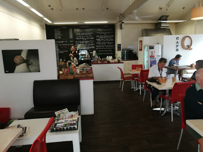 Comments and reviews of Cafe Q
