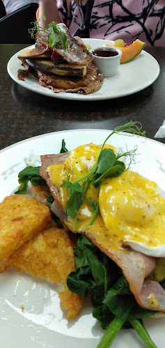 Poppys Cafe Open Times