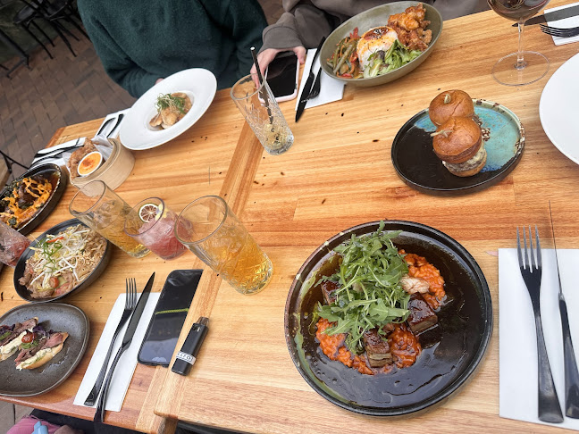 Vault 21 - Hospitality and gastronomy