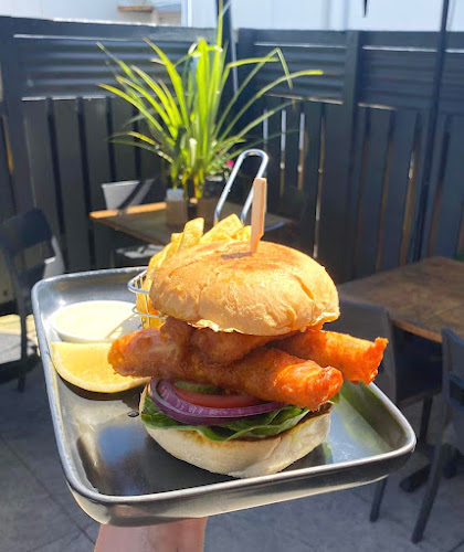 Comentarii opinii despre The Strand Cafe