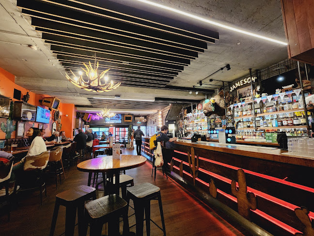 Dakota Bar - Hospitality and gastronomy