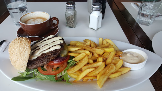 61 Constellation Drive, Rosedale, Auckland 0632, New Zealand