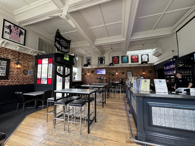 Fat Sally's Pub and Restaurant - Oamaru