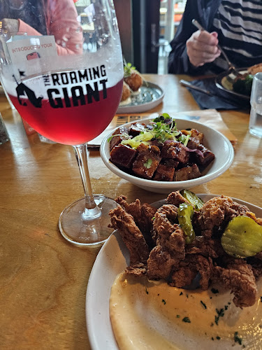 The Roaming Giant - Hamilton