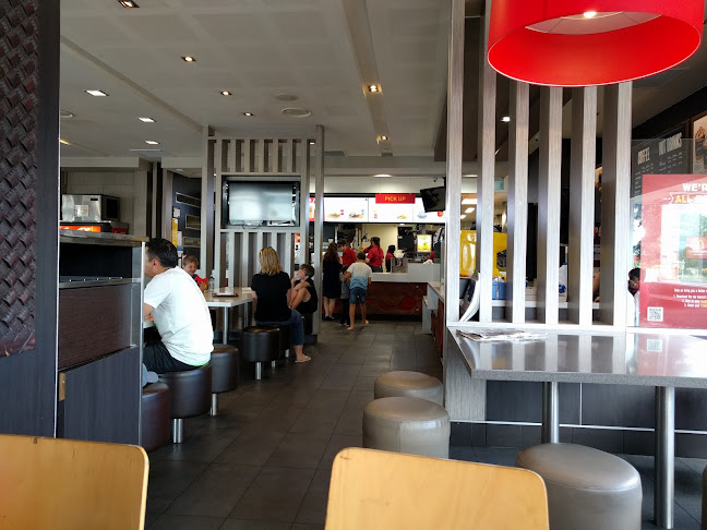 McDonald's Rotorua Fairy Springs Phone number