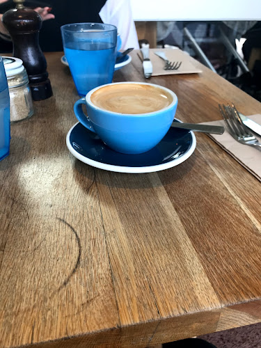 Cornwall Park Cafe - Hospitality and gastronomy