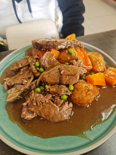 Charms Roast & Salad Bar - Auckland