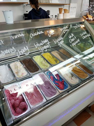 Opinii despre Cheltenham Milk Bar în Cheltenham - Hospitality and gastronomy