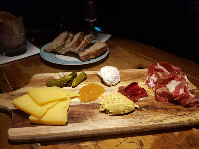 Caretaker - Hospitality and gastronomy