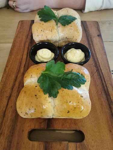 Denniston Dog Restaurant & Bar