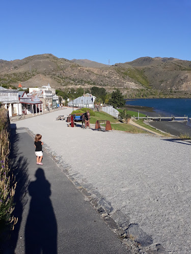 Pinot Junction -Lakeside Cafe - Hospitality and gastronomy