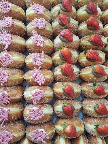 Comentarii opinii despre Grownup Donuts