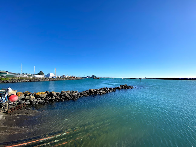 Comentarii opinii despre Manou's Waterfront Cafe & Restaurant