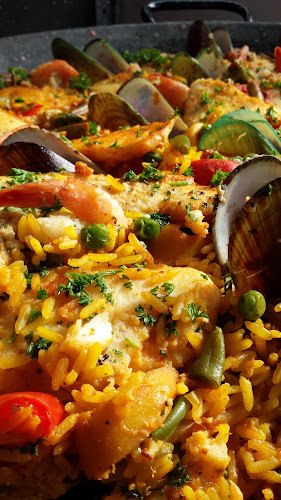 Comentarii opinii despre Paella Pan SPANISH CATERING
