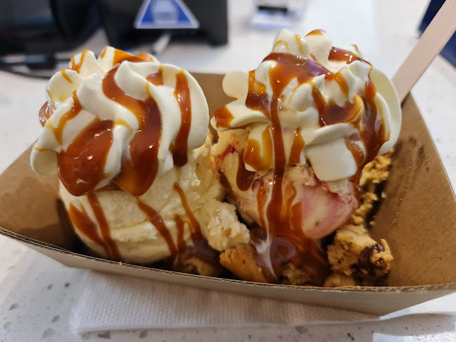 Comments and reviews of Lady Janes Ice Cream Parlour