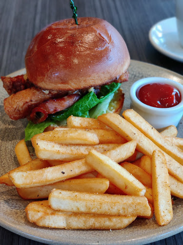 The Coffee Club Great South Road (Greenlane) - Hospitality and gastronomy