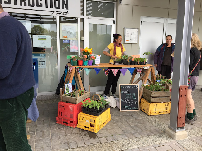 Summer hill Farmers Market Aokautere - Hospitality and gastronomy