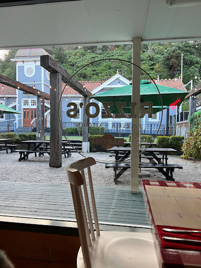 Rizzo's Pizzeria & Kitchen