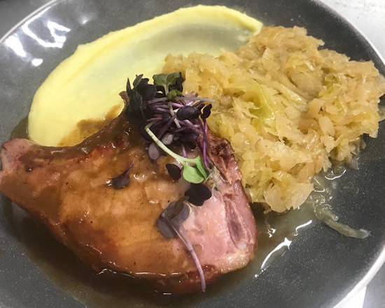 Mitten Drin - Auckland