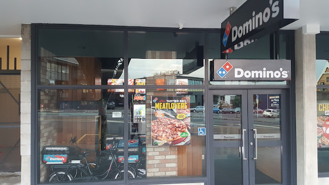 Comments and reviews of Domino's Pizza Ponsonby