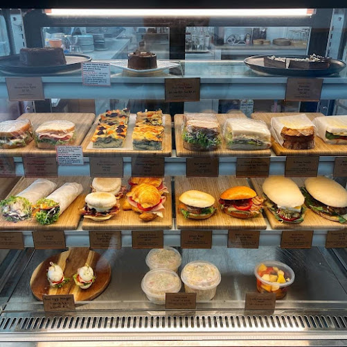 CAFE BLUE WHALE - Auckland