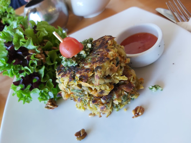 Lydia's Cafe - Hospitality and gastronomy